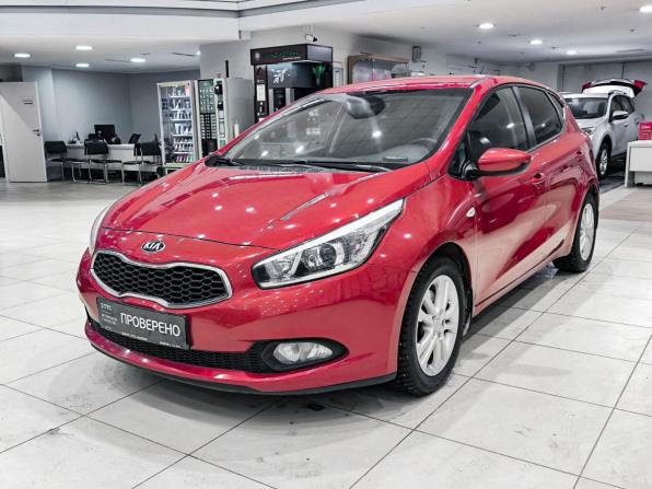 Kia Ceed II с пробегом 2015 года, цена 1 250 000 рублей, 79117 км, хэтчбек, Автокод Объявления