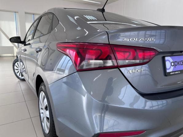 Hyundai Solaris II с пробегом 2020 года, цена 1 330 000 рублей, 150533 км, седан, Автокод Объявления