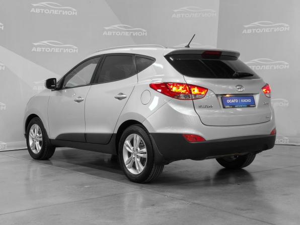 Hyundai ix35 I с пробегом 2011 года, цена 1 470 000 рублей, 212100 км, внедорожник, Автокод Объявления