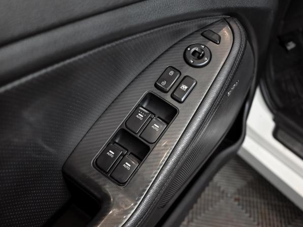 Kia Optima III Рестайлинг с пробегом 2013 года, цена 1 390 000 рублей, 165070 км, седан, Автокод Объявления