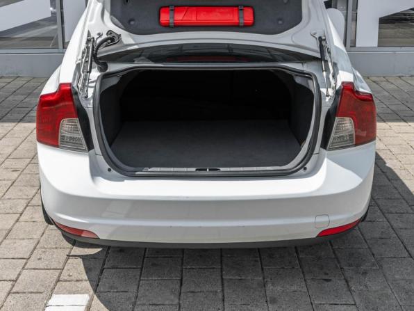 Volvo S40 II Рестайлинг с пробегом 2008 года, цена 599 000 рублей, 254893 км, седан, Автокод Объявления