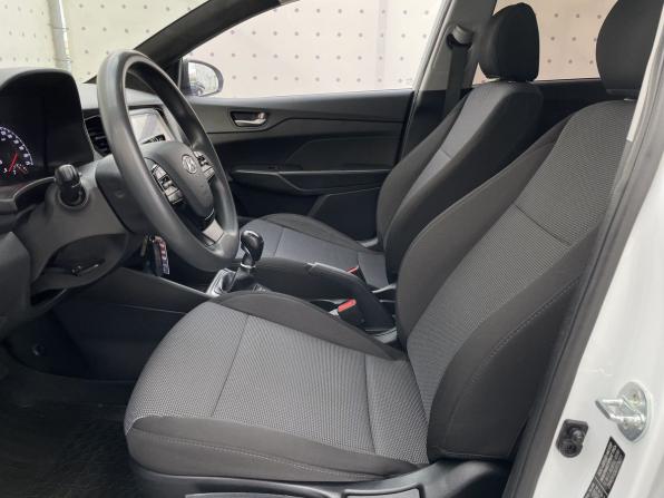 Hyundai Solaris II с пробегом 2019 года, цена 1 200 000 рублей, 156875 км, седан, Автокод Объявления