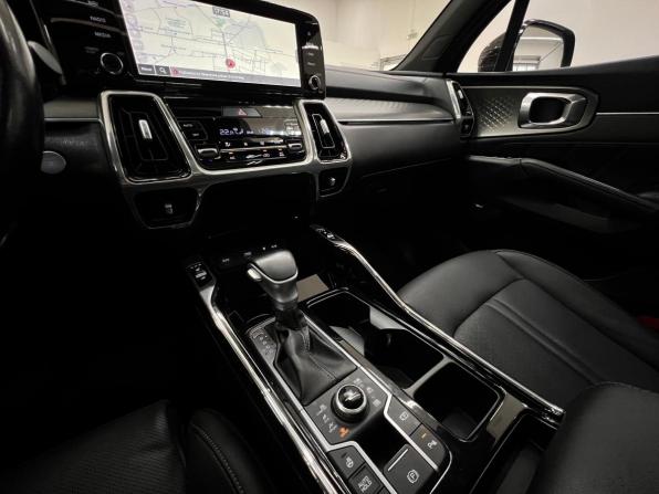 Kia Sorento IV с пробегом 2022 года, цена 3 290 000 рублей, 142303 км, внедорожник, Автокод Объявления