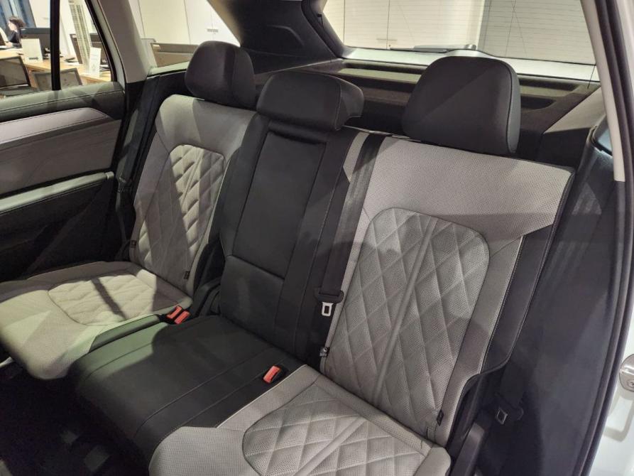 Volkswagen Tavendor I Москва  - изображение 11