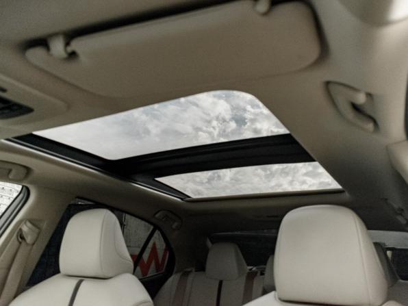 Toyota Camry VIII (XV70) Рестайлинг с пробегом 2022 года, цена 3 950 000 рублей, 42700 км, седан, Автокод Объявления