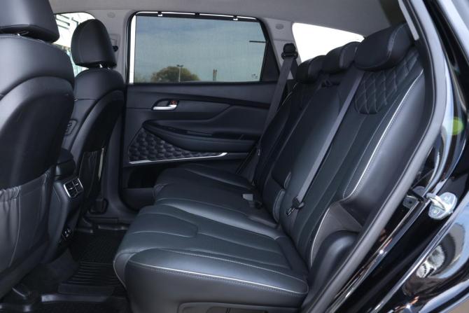 Hyundai Santa Fe IV Рестайлинг с пробегом 2021 года, цена 3 995 000 рублей, 72118 км, внедорожник, Автокод Объявления