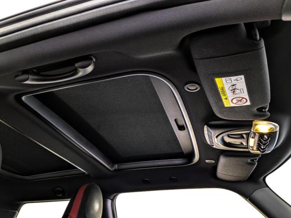 Mini Hatch III (F55/F56) с пробегом 2017 года, цена 2 020 000 рублей, 174963 км, хэтчбек, Автокод Объявления
