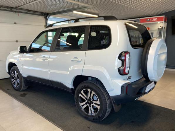 Lada (ВАЗ) Niva Travel I с пробегом 2025 года, цена 1 497 765 рублей, 513 км, внедорожник, Автокод Объявления