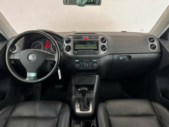 Volkswagen Tiguan I с пробегом 2009 года, цена 920 000 рублей, 184560 км, внедорожник, Автокод Объявления