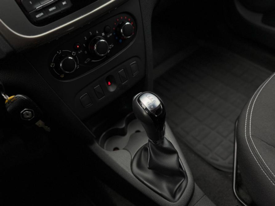 Renault Sandero II Рестайлинг Минеральные Воды  - изображение 15