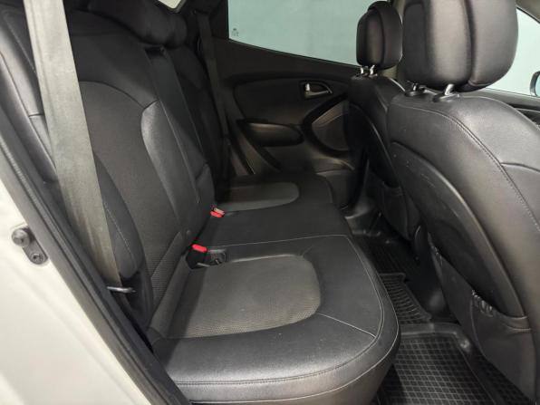 Hyundai ix35 I Рестайлинг с пробегом 2014 года, цена 1 220 000 рублей, 188387 км, внедорожник, Автокод Объявления