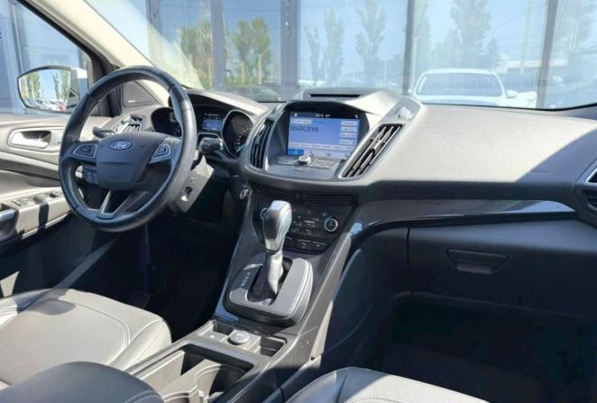 Ford Kuga II Рестайлинг с пробегом 2017 года, цена 1 420 000 рублей, 128854 км, внедорожник, Автокод Объявления