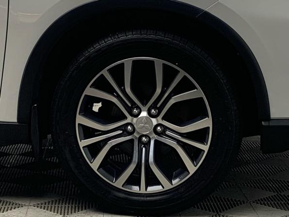 Mitsubishi Outlander III Рестайлинг 2 с пробегом 2016 года, цена 1 649 000 рублей, 117085 км, внедорожник, Автокод Объявления