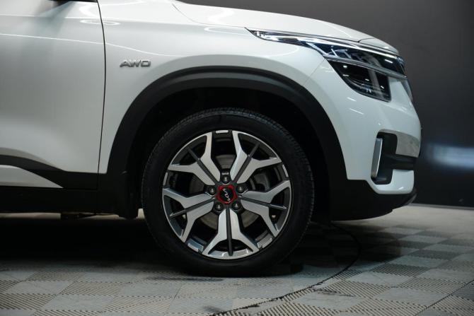 Kia Seltos I с пробегом 2022 года, цена 2 564 000 рублей, 59000 км, внедорожник, Автокод Объявления