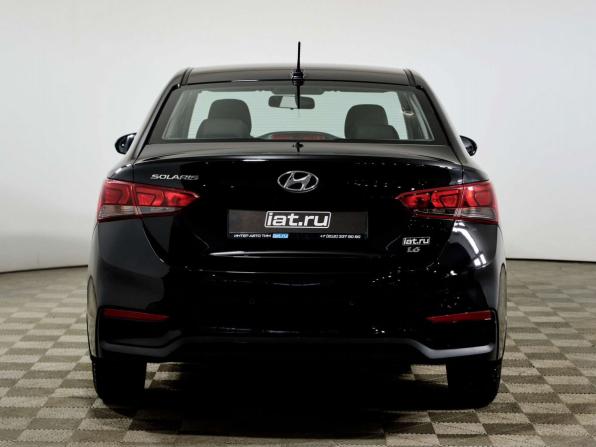 Hyundai Solaris II с пробегом 2017 года, цена 1 198 000 рублей, 131005 км, седан, Автокод Объявления