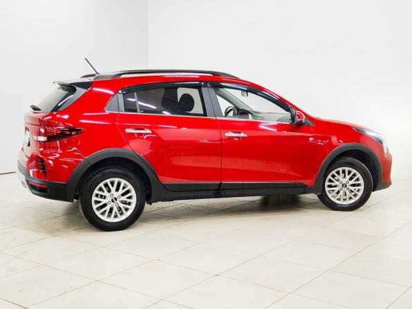 Kia Rio IV Рестайлинг с пробегом 2021 года, цена 1 810 000 рублей, 21490 км, хэтчбек, Автокод Объявления