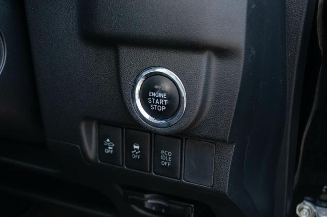 Daihatsu Move VI с пробегом 2014 года, цена 882 000 рублей, 180000 км, минивэн, Автокод Объявления