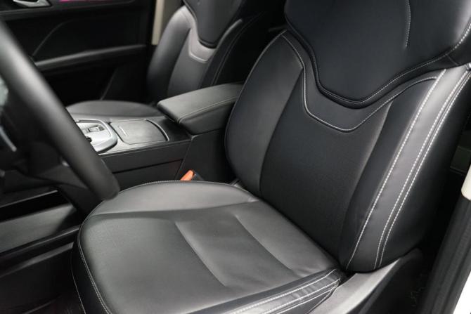 Haval Jolion I Рестайлинг с пробегом 2025 года, цена 2 034 000 рублей, 25000 км, внедорожник, Автокод Объявления
