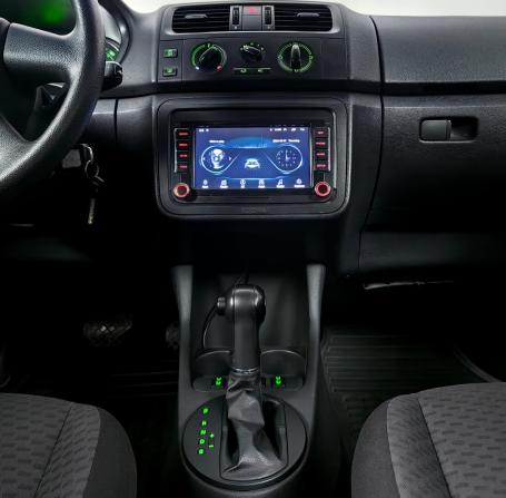 Skoda Fabia II Рестайлинг с пробегом 2011 года, цена 710 000 рублей, 144712 км, хэтчбек, Автокод Объявления