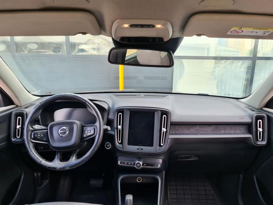 Volvo XC40 I Москва  - изображение 9