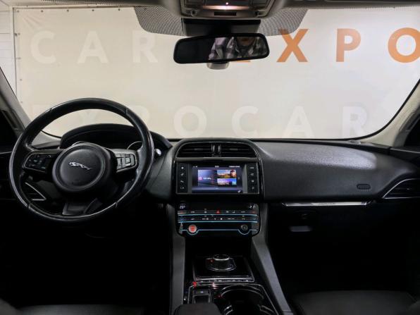 Jaguar F-Pace I с пробегом 2016 года, цена 2 380 000 рублей, 145000 км, внедорожник, Автокод Объявления