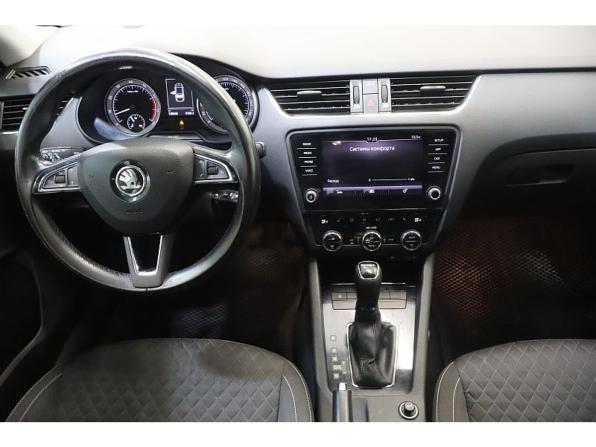 Skoda Octavia III (A7) Рестайлинг с пробегом 2017 года, цена 1 349 000 рублей, 198112 км, лифтбек, Автокод Объявления