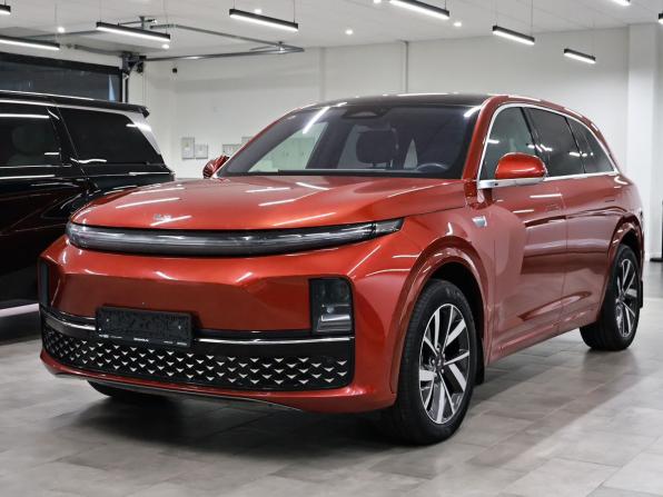 Li Auto (Lixiang) L7 I с пробегом 2023 года, цена 4 695 000 рублей, 93953 км, внедорожник, Автокод Объявления
