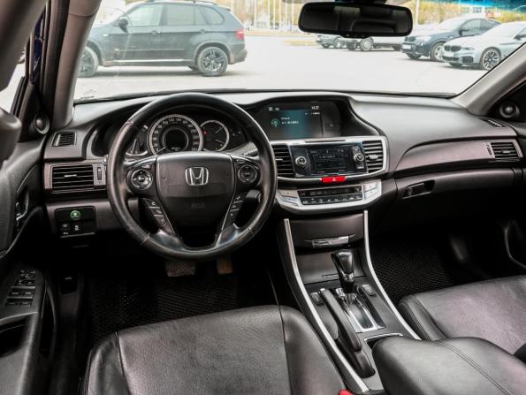 Honda Accord IX с пробегом 2013 года, цена 1 555 000 рублей, 189123 км, седан, Автокод Объявления
