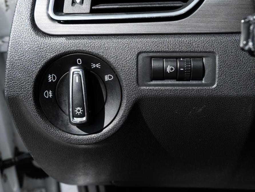 Skoda Rapid I Рестайлинг Ставрополь  - изображение 15
