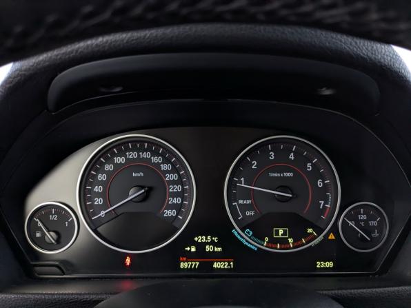 BMW 3 серии VI (F3x) Рестайлинг с пробегом 2018 года, цена 3 090 000 рублей, 89771 км, седан, Автокод Объявления