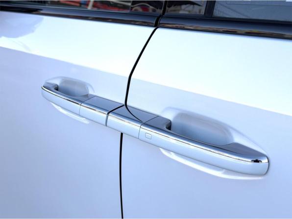GAC M8 с пробегом 2024 года, цена 5 045 000 рублей, 5755 км, минивэн, Автокод Объявления