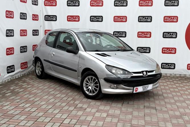 Peugeot 206 с пробегом 2003 года, цена 179 990 рублей, 426345 км, хэтчбек, Автокод Объявления