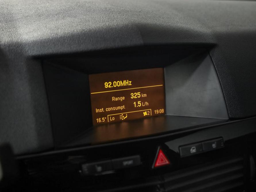 Opel Astra H Рестайлинг Санкт-Петербург  - изображение 13