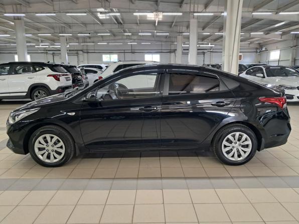 Hyundai Solaris I Рестайлинг с пробегом 2017 года, цена 1 110 000 рублей, 132210 км, седан, Автокод Объявления