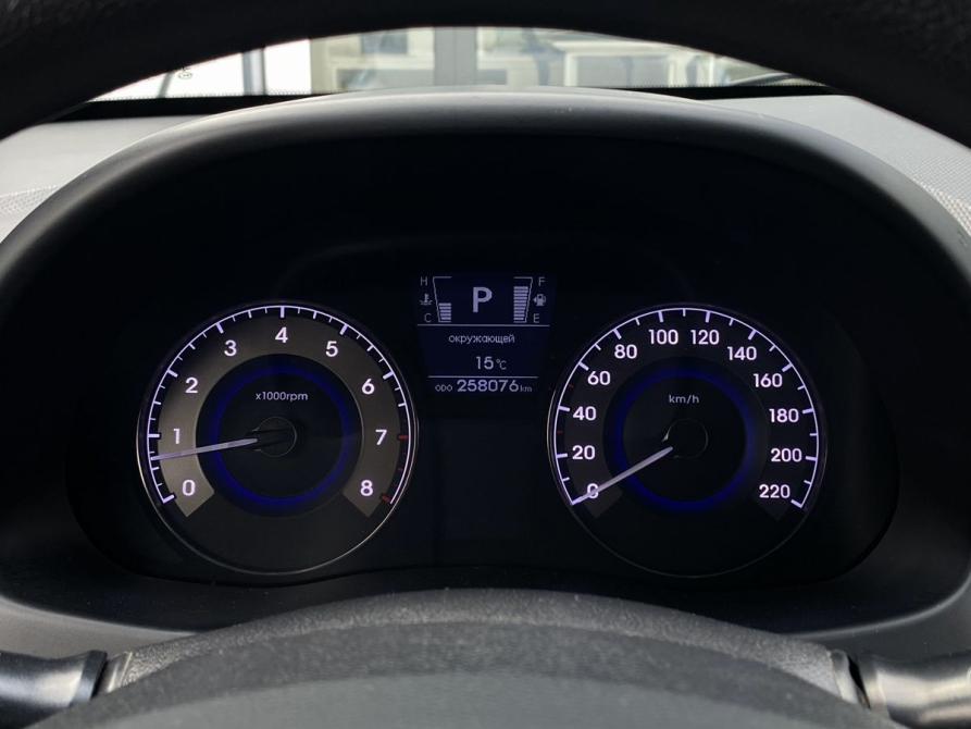 Hyundai Solaris I Москва  - изображение 22