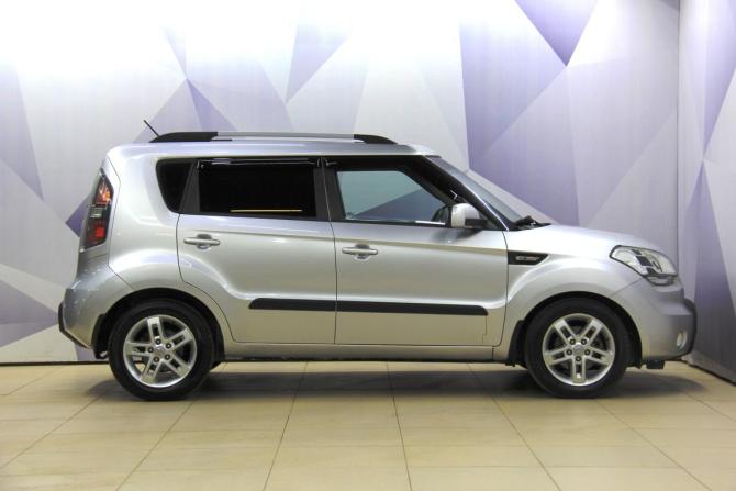 Kia Soul I Рестайлинг с пробегом 2011 года, цена 782 000 рублей, 211066 км, хэтчбек, Автокод Объявления
