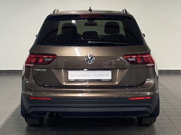 Volkswagen Tiguan II с пробегом 2020 года, цена 2 360 000 рублей, 40423 км, внедорожник, Автокод Объявления