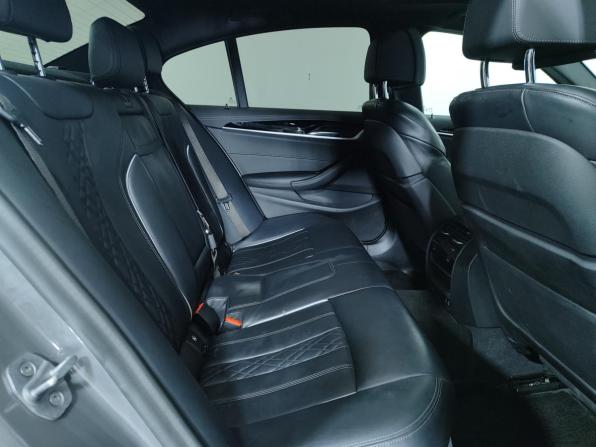 BMW 5 серии VII (G30/G31/G38) Рестайлинг с пробегом 2021 года, цена 4 999 000 рублей, 69090 км, седан, Автокод Объявления