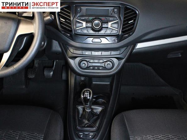 Lada (ВАЗ) Vesta I с пробегом 2017 года, цена 857 000 рублей, 114991 км, седан, Автокод Объявления