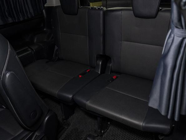 Toyota Esquire I с пробегом 2014 года, цена 1 979 000 рублей, 213673 км, минивэн, Автокод Объявления