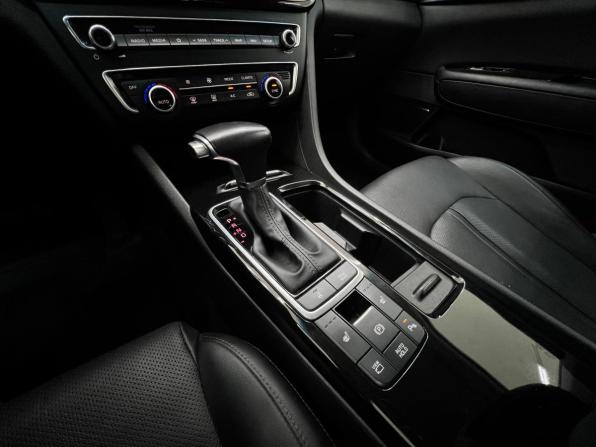 Kia Optima IV Рестайлинг с пробегом 2019 года, цена 2 109 000 рублей, 119139 км, седан, Автокод Объявления