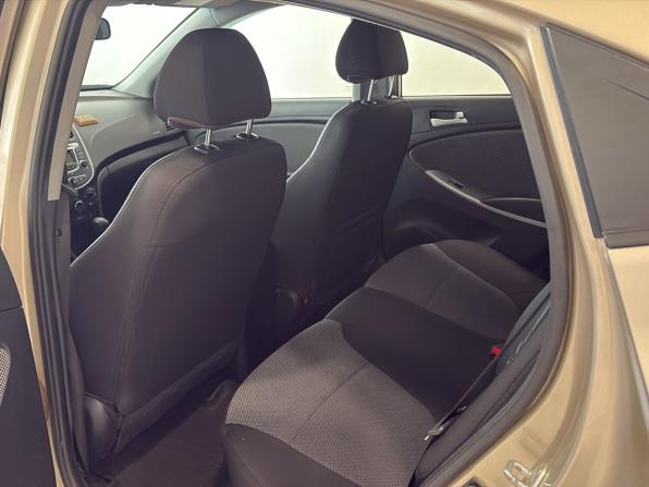Hyundai Solaris I с пробегом 2013 года, цена 790 000 рублей, 134350 км, седан, Автокод Объявления