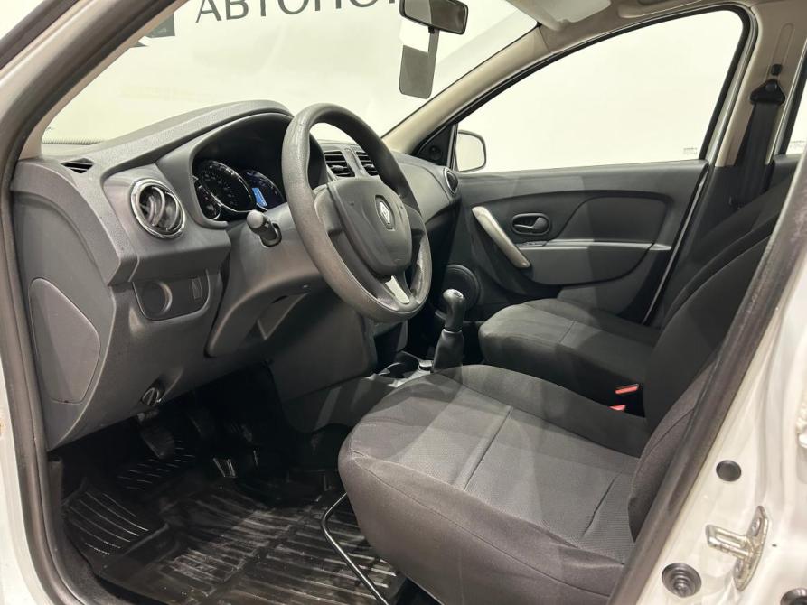 Renault Logan II Санкт-Петербург  - изображение 14