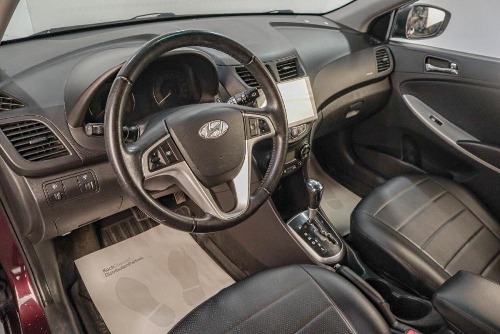 Hyundai Solaris I Челябинск  - изображение 8