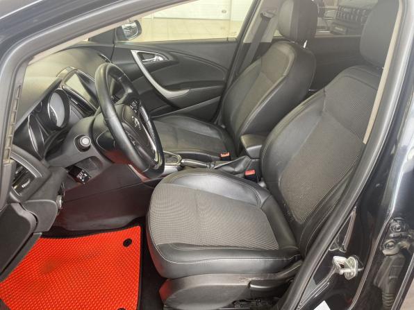 Opel Astra J с пробегом 2011 года, цена 510 000 рублей, 193197 км, хэтчбек, Автокод Объявления