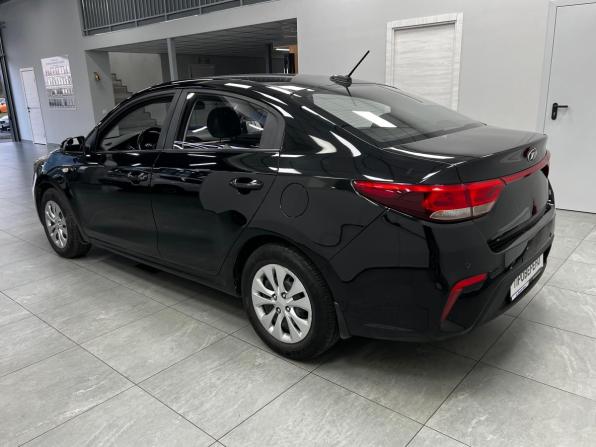 Kia Rio IV с пробегом 2017 года, цена 1 040 000 рублей, 229610 км, седан, Автокод Объявления