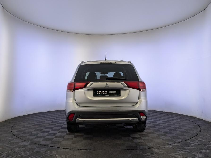 Mitsubishi Outlander III Рестайлинг 2 Москва  - изображение 6