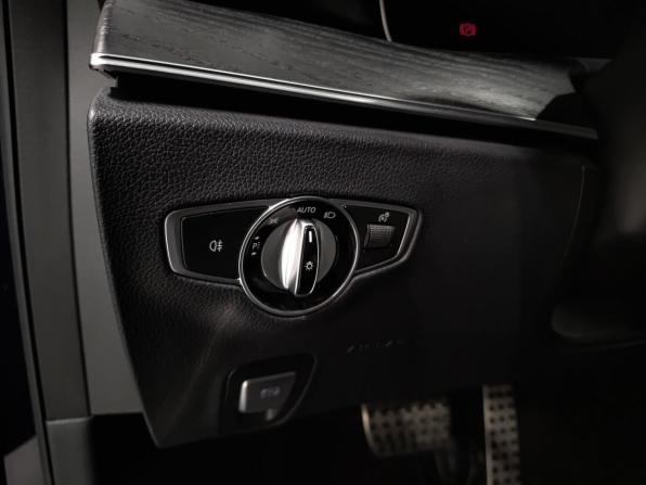 Mercedes-Benz E-Класс V (W213 S213 C238) Рестайлинг с пробегом 2020 года, цена 3 960 000 рублей, 120588 км, седан, Автокод Объявления