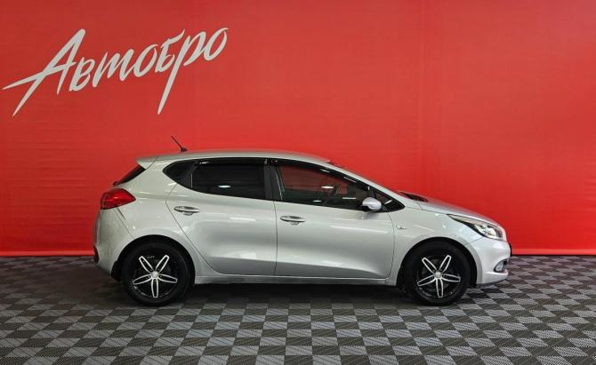 Kia Ceed II с пробегом 2014 года, цена 660 000 рублей, 245440 км, хэтчбек, Автокод Объявления