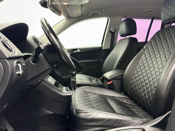 Volkswagen Tiguan I Рестайлинг с пробегом 2013 года, цена 1 049 000 рублей, 195300 км, внедорожник, Автокод Объявления